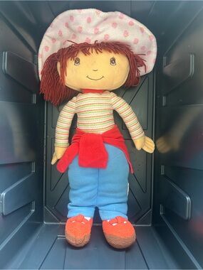 Vintage 2003 XL Strawberry Shortcake Plush Doll
